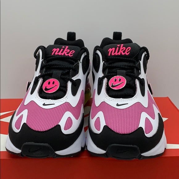 nike 200 pink and black